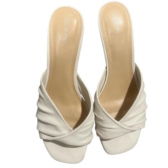 Calvin Klein White Leather - Picture 2 of 5